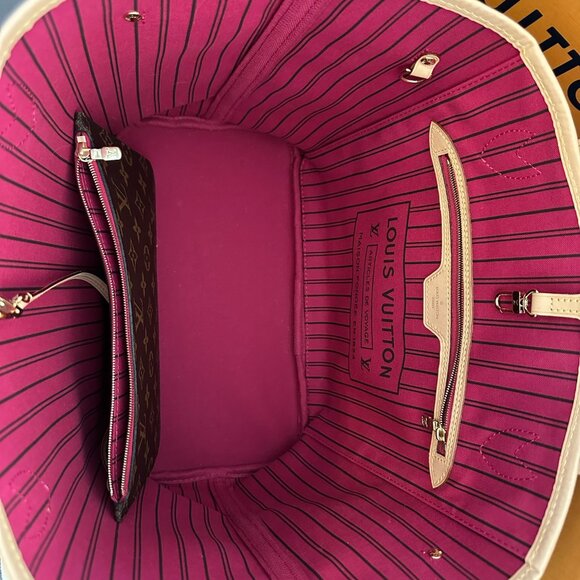 Louis Vuitton Bag - Picture 3 of 4